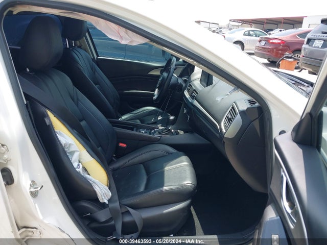 3MZBN1V74HM118483 Mazda Mazda3 Touring