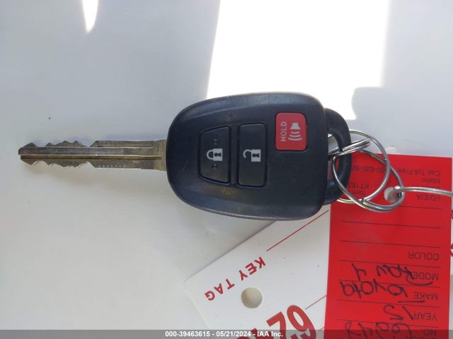 Toyota Rav4 Xle 2015 2T3RFREV6FW324010 Image 11