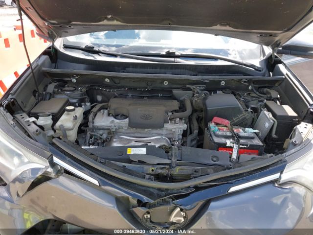 2T3RFREV7JW791476 Toyota Rav4 Xle