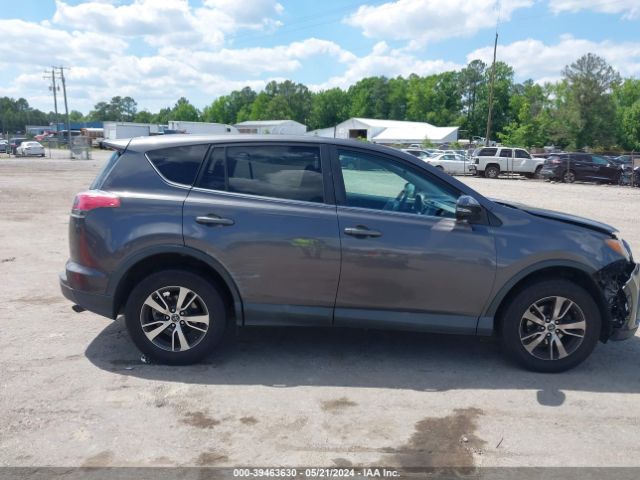 2T3RFREV7JW791476 Toyota Rav4 Xle