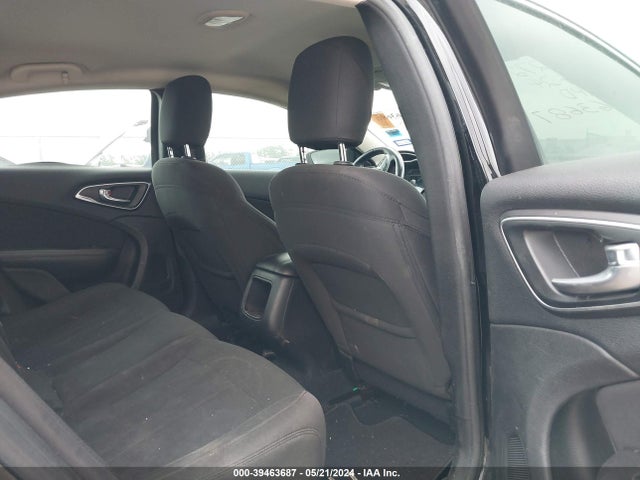 1C3CCCABXFN635698 Chrysler 200 Limited