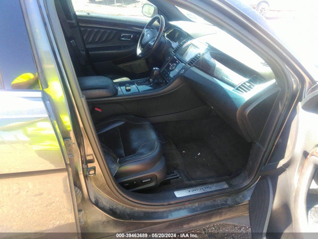 Ford Taurus Limited 2017 1FAHP2F83HG104305 Image 5