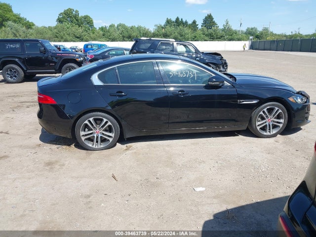 Jaguar Xe 35t Premium 2017 SAJAJ4BV9HCP10589 Image 13