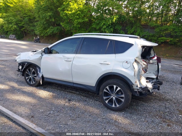 Toyota Rav4 Limited 2015 2T3YFREV0FW232323 Image 3