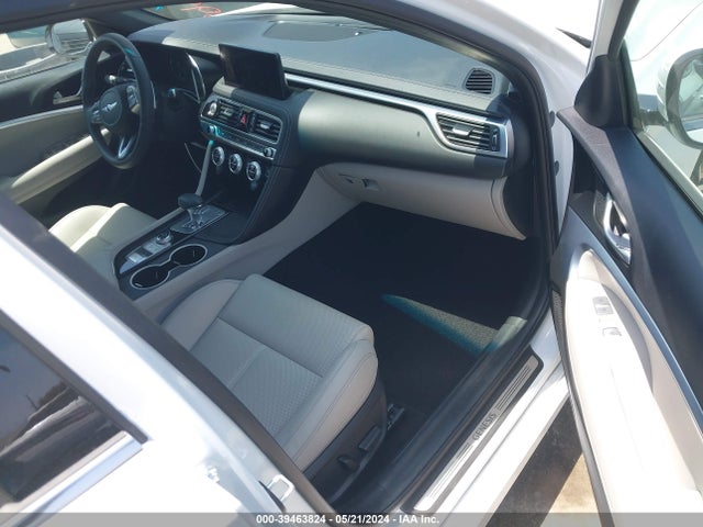 Genesis G70 2.0t Awd 2023 KMTG34TA2PU130092 Image 5