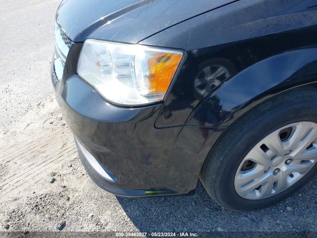 39463827 :رقم المزاد ، 2C4RDGBGXHR561581 vin ، 2017 Dodge Grand Caravan Se مزاد بيع