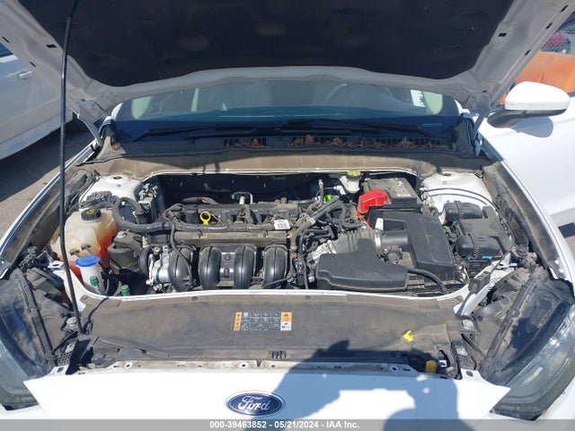 3FA6P0H72HR126112 Ford FUSION SE