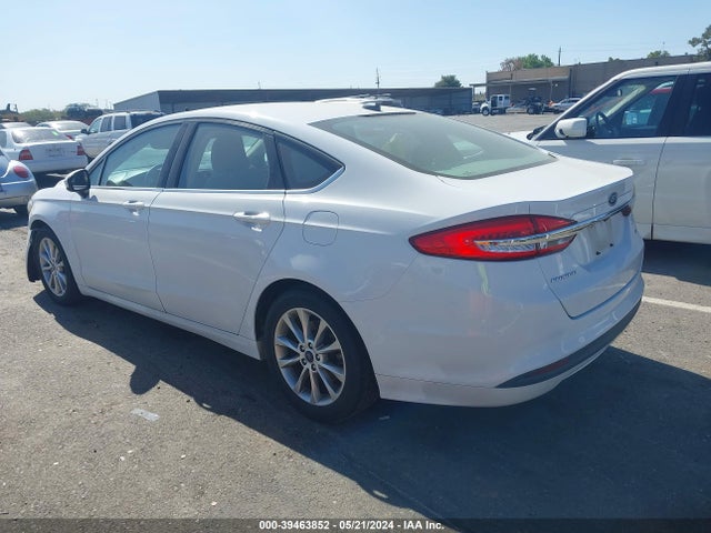 3FA6P0H72HR126112 Ford FUSION SE