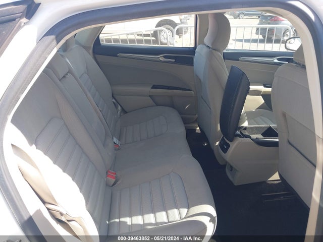 3FA6P0H72HR126112 Ford FUSION SE