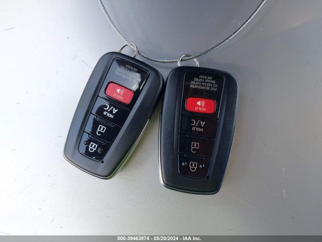 Toyota Prius Prime Plus 2018 JTDKARFP7J3082971 Image 11