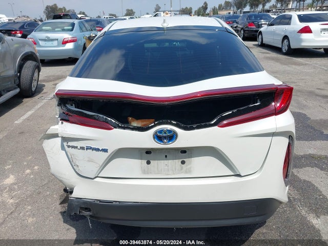 Toyota Prius Prime Plus 2018 JTDKARFP7J3082971 Image 16