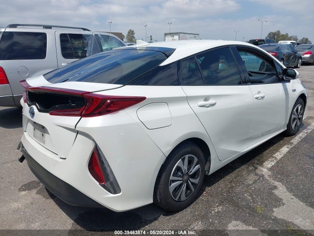 Toyota Prius Prime Plus 2018 JTDKARFP7J3082971 Image 4