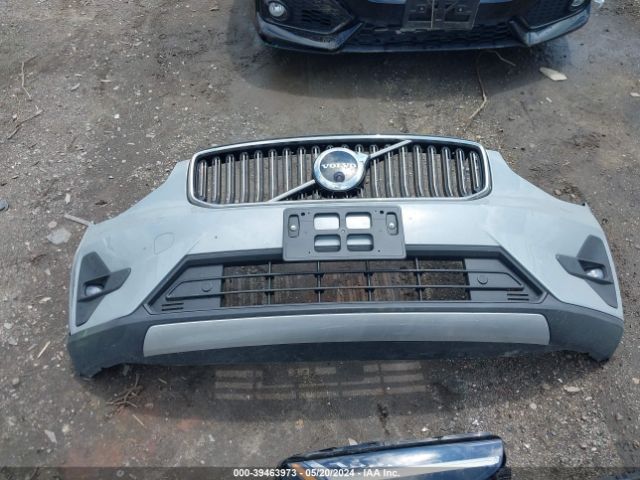 YV4L12UE1R2201805 Volvo Xc40 B5 Plus Bright Theme