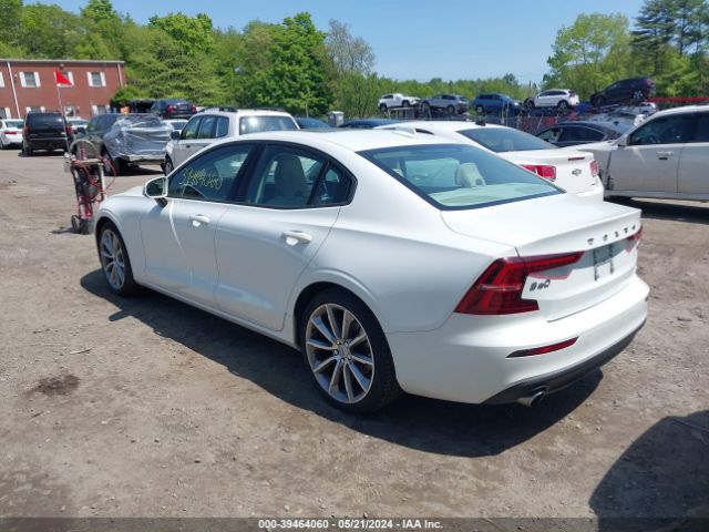 7JRA22TK1LG054850 Volvo S60 T6 Momentum