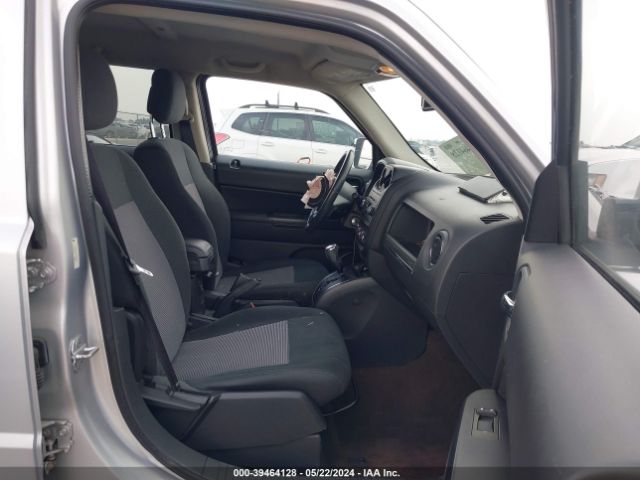 1C4NJRFB7ED569766 Jeep Patriot Latitude