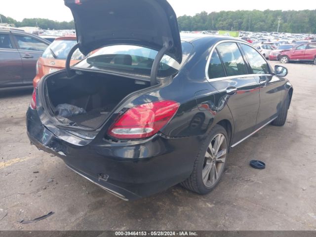 WDDWF4KB8JR400485 Mercedes-Benz C 300 4matic