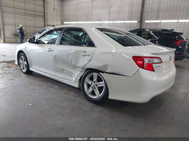 4T1BF1FKXEU414436 Toyota CAMRY SE