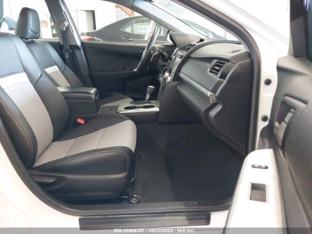 4T1BF1FKXEU414436 Toyota CAMRY SE
