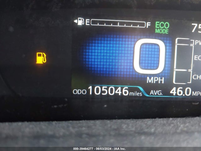 Toyota Prius Two Eco 2017 JTDKARFU3H3535788 Image 15