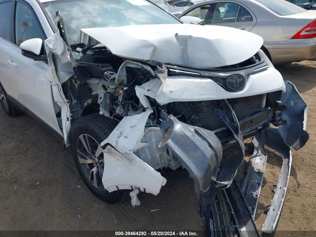 Toyota Rav4 Xle 2016 JTMRFREV5GD195420 Image 6