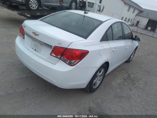 Chevrolet Cruze 1lt Auto 2014 1G1PC5SB1E7312448 Image 4