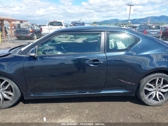 JTKJF5C71GJ016259 Scion TC