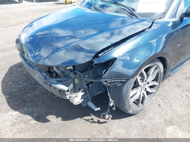 JTKJF5C71GJ016259 Scion TC