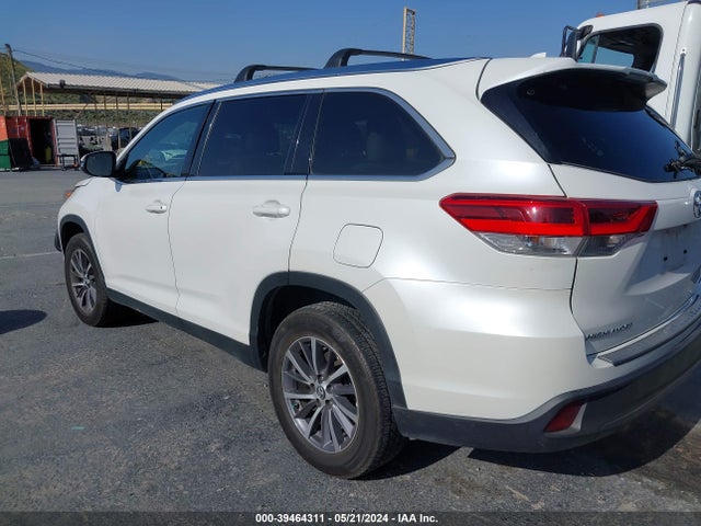 Toyota Highlander Xle 2019 5TDKZRFH4KS336430 Image 3