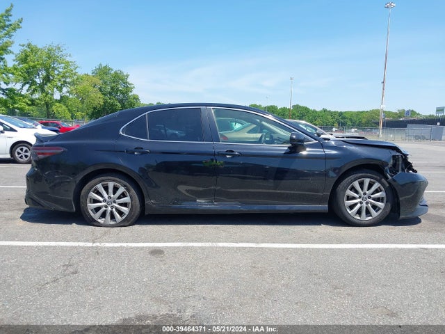 Toyota CAMRY LE 2018 JTNB11HK7J3046406 Image 13