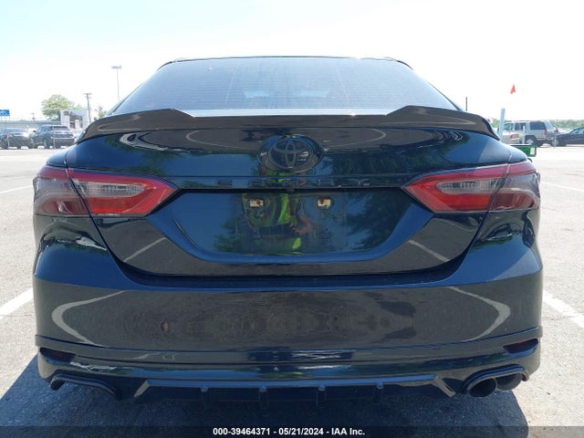 Toyota CAMRY LE 2018 JTNB11HK7J3046406 Image 16