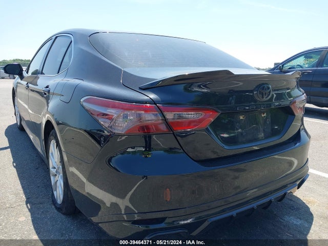 Toyota CAMRY LE 2018 JTNB11HK7J3046406 Image 3