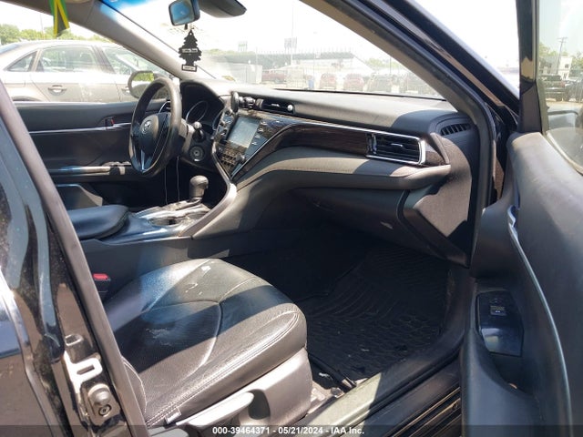 Toyota CAMRY LE 2018 JTNB11HK7J3046406 Image 5