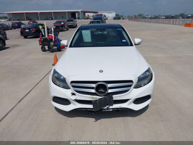 WDDWF4JB2GR152342 Mercedes-Benz C 300 Luxury/sport