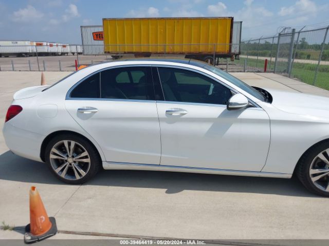 WDDWF4JB2GR152342 Mercedes-Benz C 300 Luxury/sport