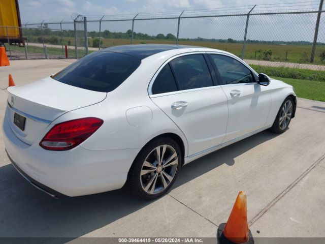 WDDWF4JB2GR152342 Mercedes-Benz C 300 Luxury/sport