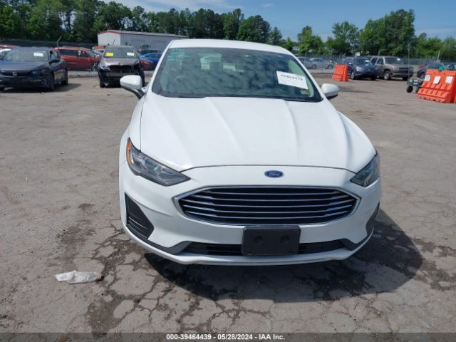 3FA6P0LU7KR204162 Ford Fusion Hybrid Se