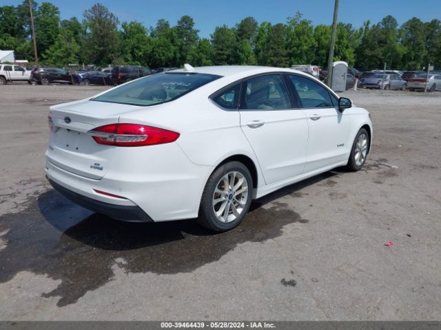 3FA6P0LU7KR204162 Ford Fusion Hybrid Se