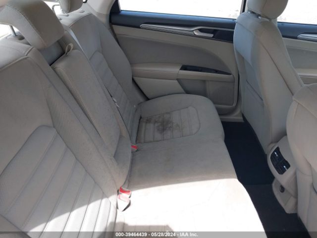 3FA6P0LU7KR204162 Ford Fusion Hybrid Se