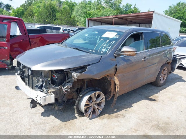 Toyota Highlander Le Plus V6 2014 5TDZKRFH3ES004888 Image 2