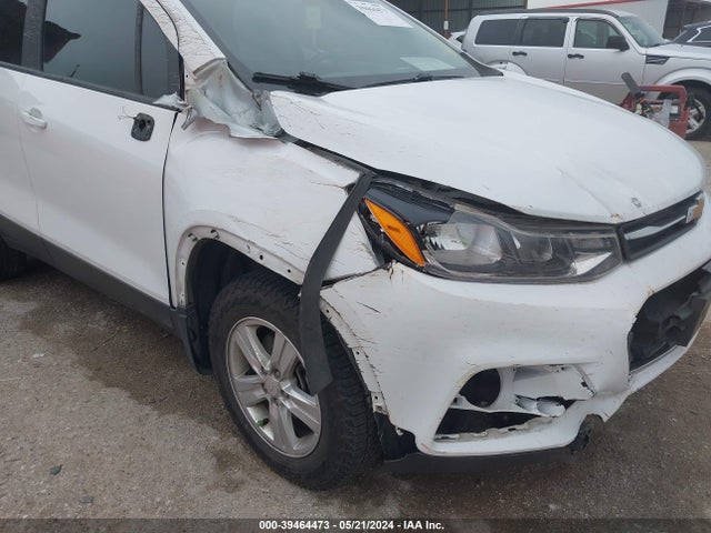 Chevrolet TRAX LS 2018 3GNCJNSB8JL235490 Image 6