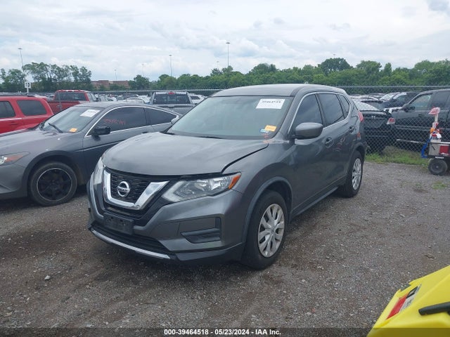 Nissan ROGUE S 2017 JN8AT2MT3HW148040 Image 2
