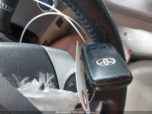 Toyota Prius Four 2015 JTDKN3DUXF1924747 Image 11