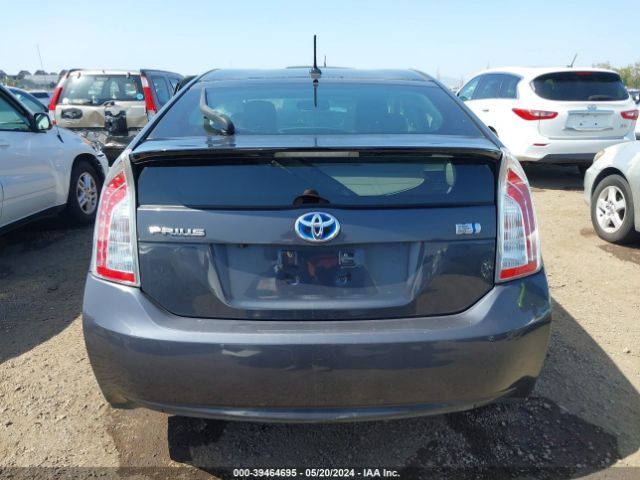 JTDKN3DU6F0408617 Toyota Prius Four