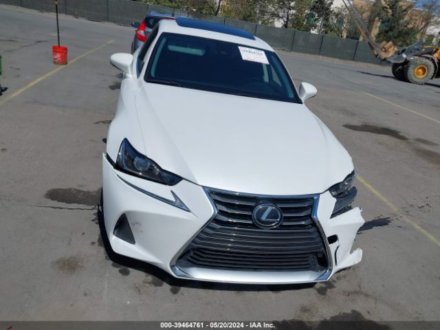 JTHBA1D2XK5089197 Lexus IS 300