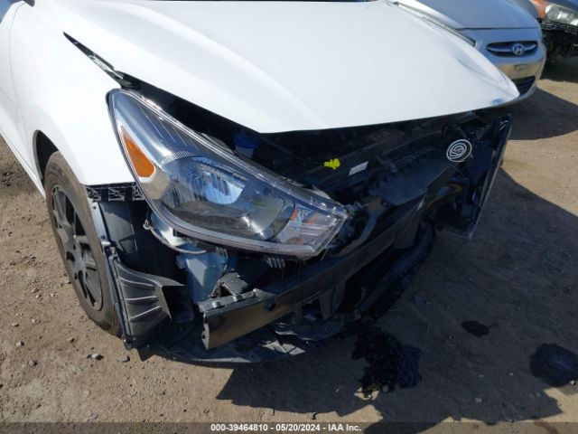 3KPA25AD7ME378035 KIA Rio 5-door S