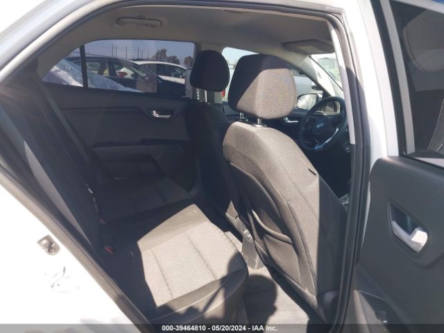 3KPA25AD7ME378035 KIA Rio 5-door S