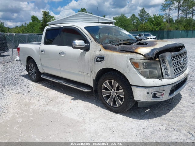 2017 1N6AA1E62HN524184 main image