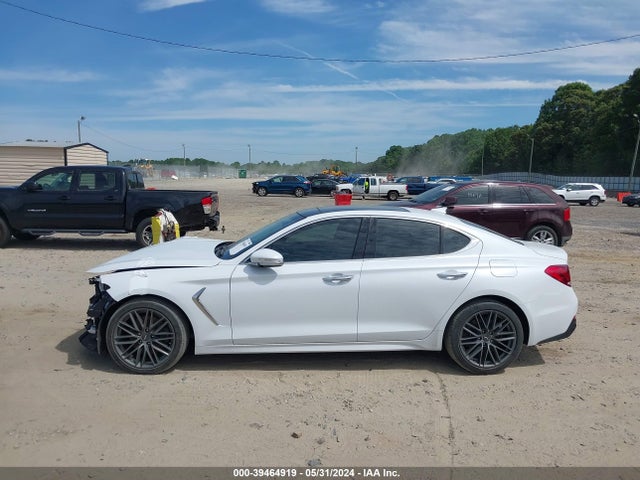Genesis G70 2.0t Advanced 2019 KMTG34LA2KU040210 Image 15