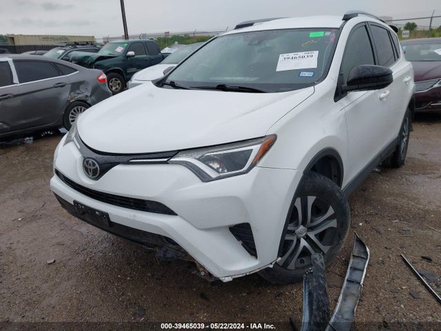 Toyota RAV4 LE 2017 JTMZFREV9HJ130105 Image 2