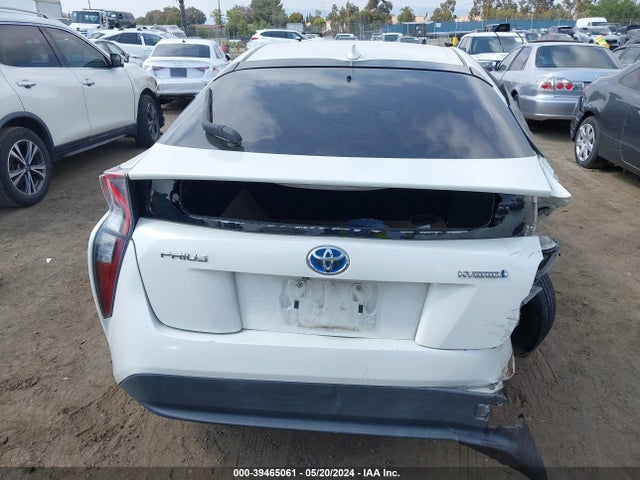 Toyota Prius Two 2016 JTDKBRFU0G3011705 Image 16
